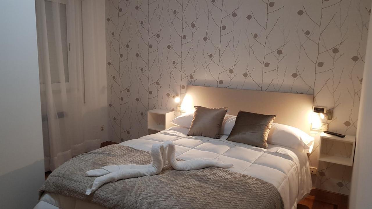 Apartamentos Shalom Рібадео Екстер'єр фото