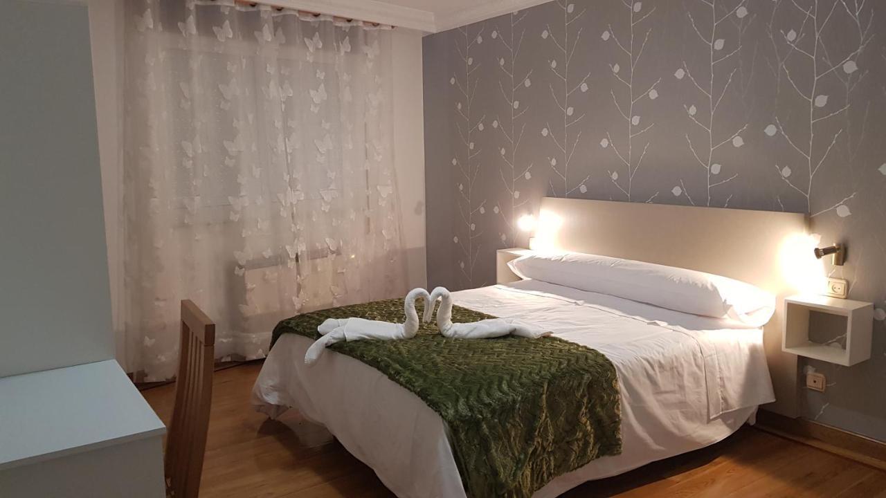 Apartamentos Shalom Рібадео Екстер'єр фото